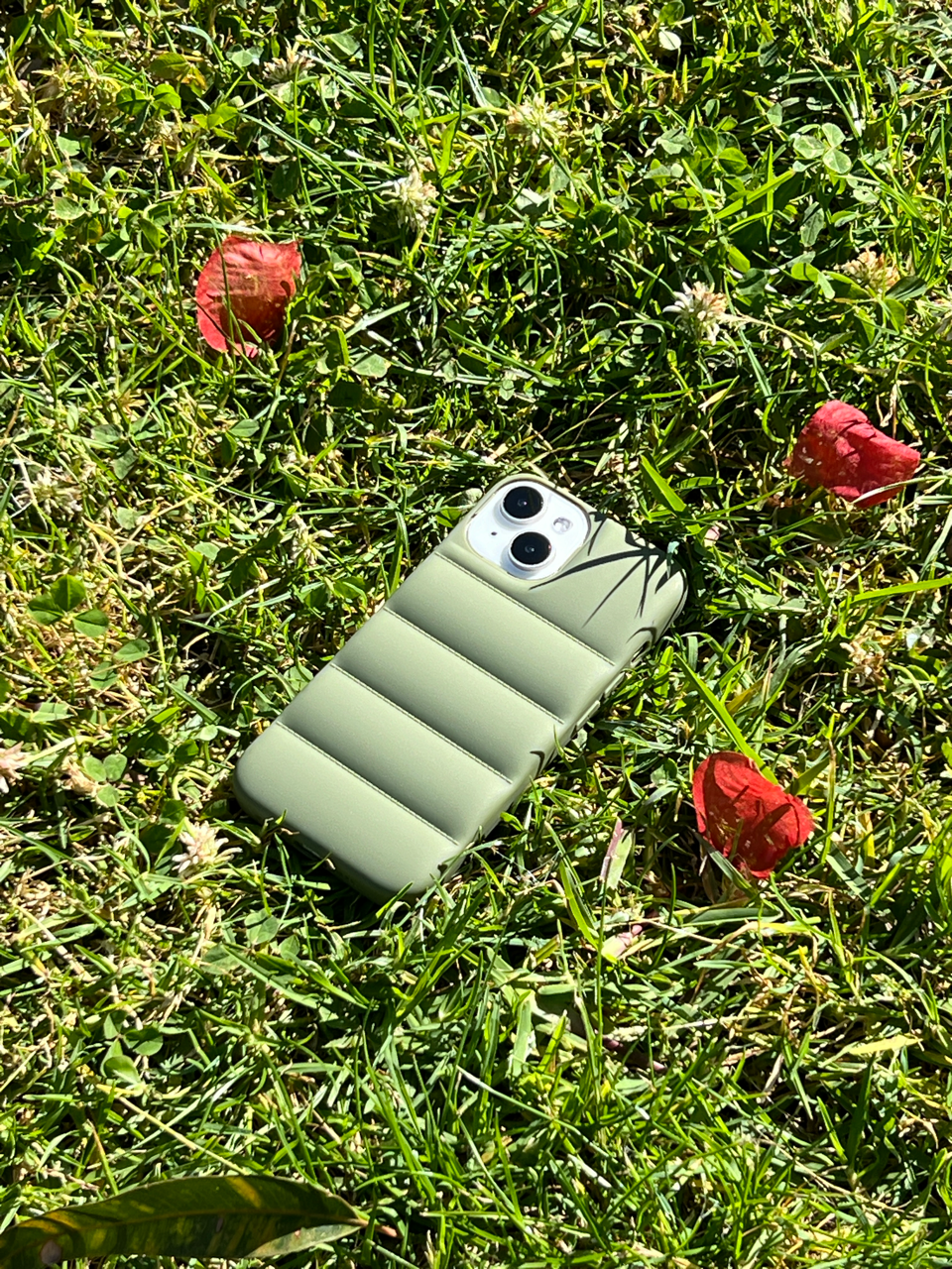MATCHA GREEN PUFFER CASE