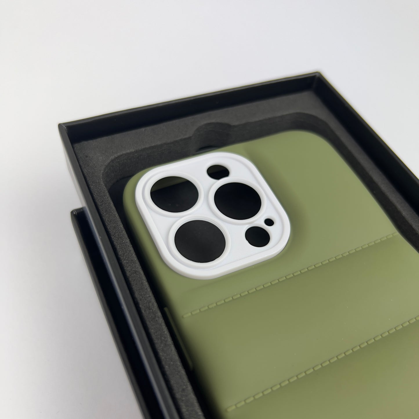 MATCHA GREEN PUFFER CASE